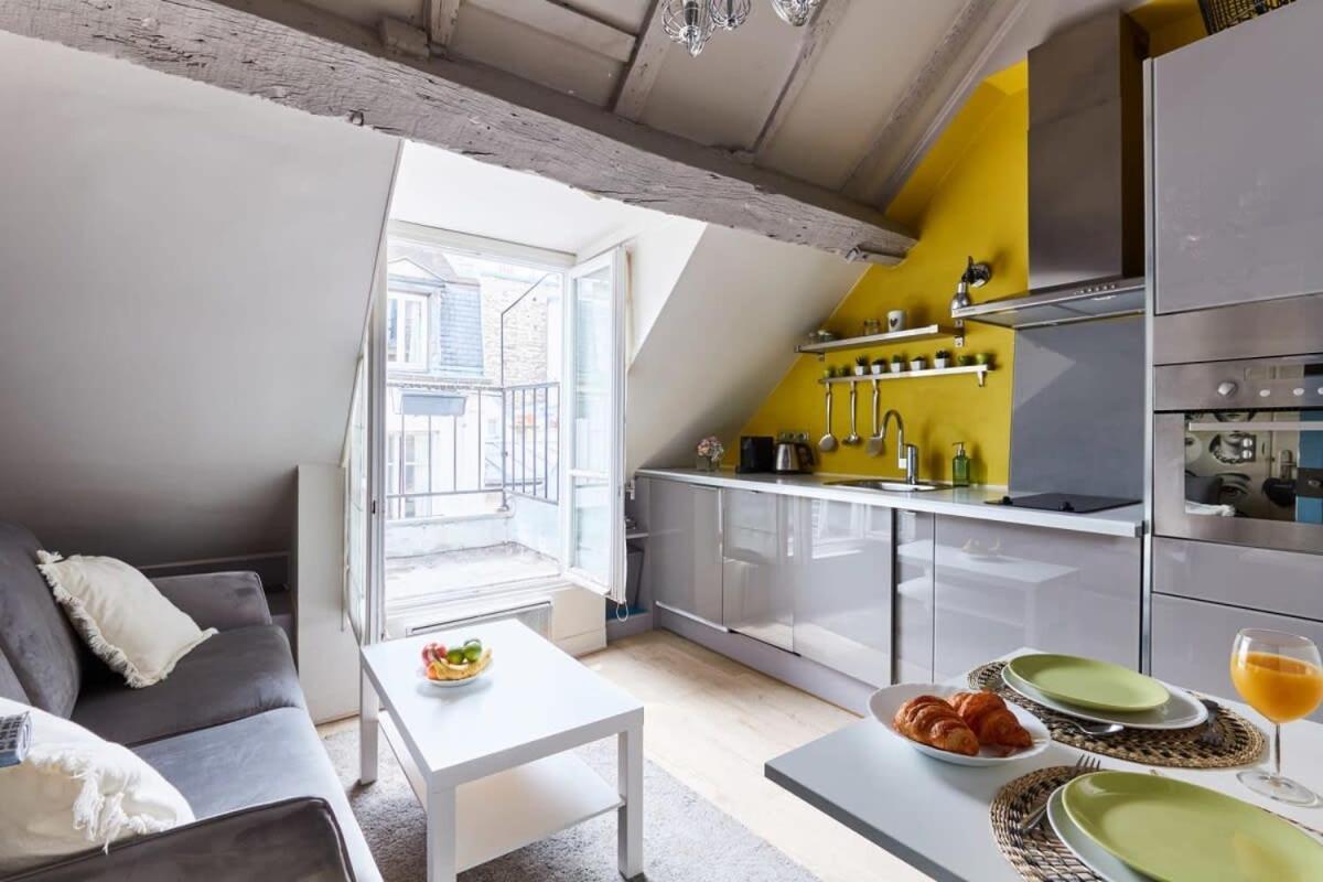 Appartamento Vosges 1Br Cozy Parigi Esterno foto